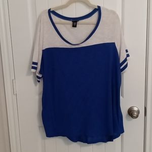Jersey Tshirt style used torrid 3